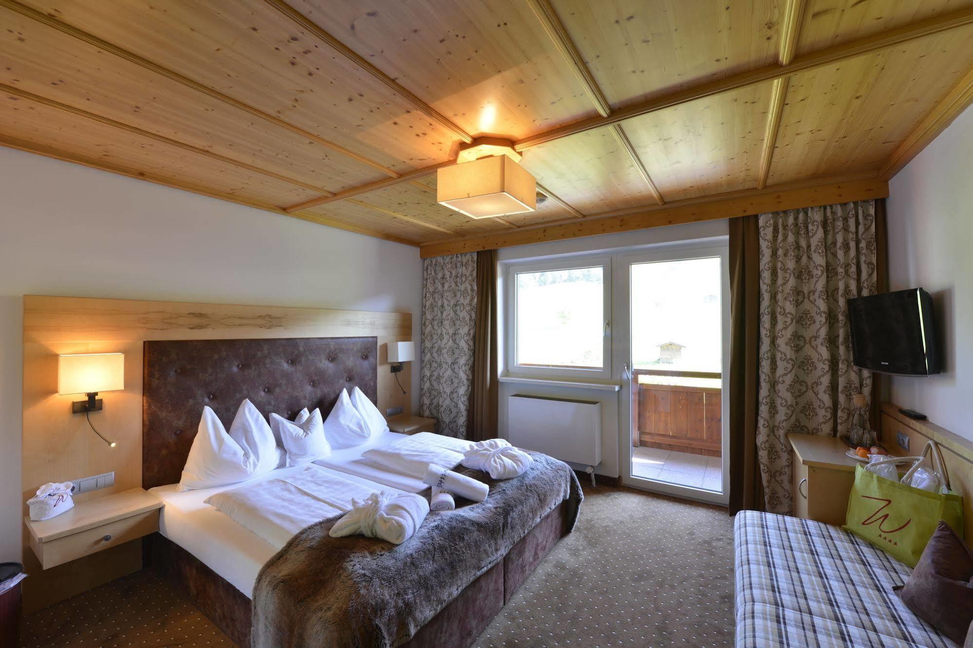 Hotel & Alpin Lodge Der Wastlhof Нийдерау Екстериор снимка